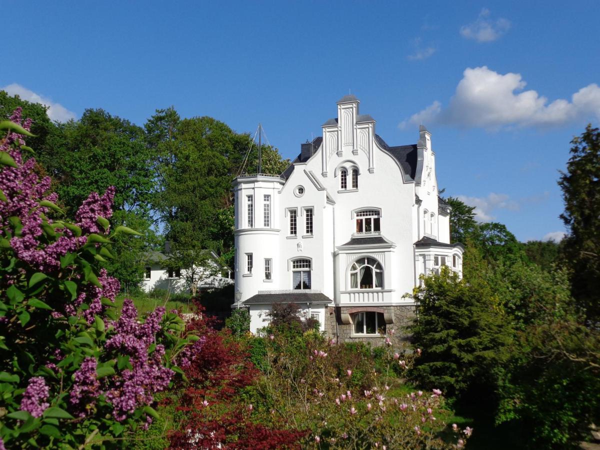 Weissevilla Friedrichsbrunn Fewo Empire Thale Exterior foto